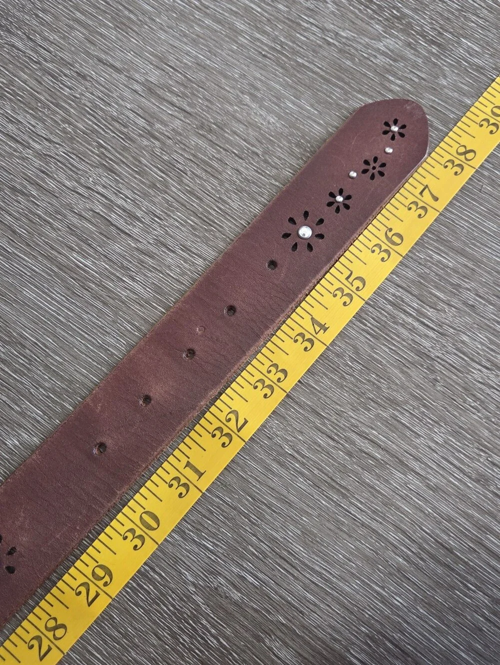 Aeropostale Brown Leather Western Boho Flower Rhinestone Belt 38.5